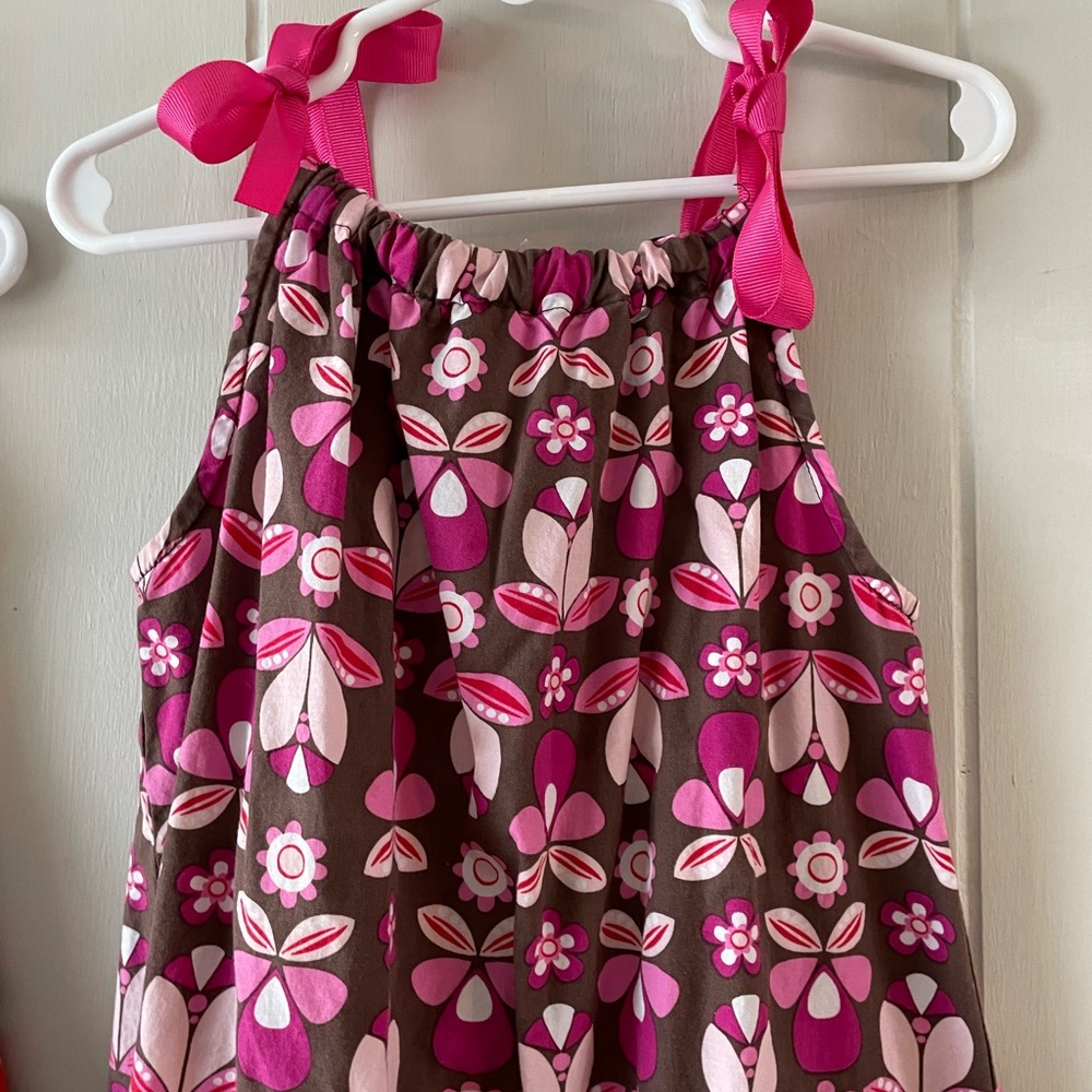 Hanna Andersson floral tie shift dresses - Picture 4 of 7